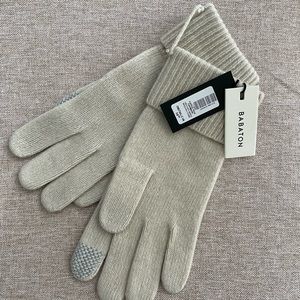 Babaton Cashmere Gloves with Fold Over Cuff